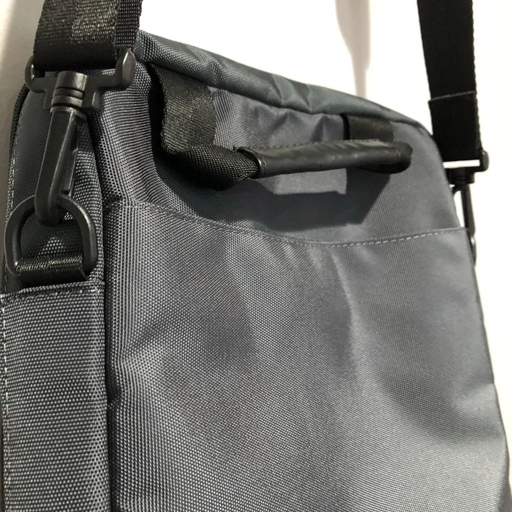 Targus messenger style